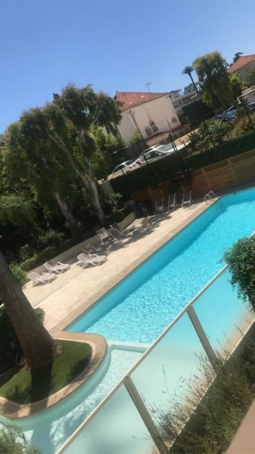 Seafront One Bedroom Apartment With A Terrasse Swimming Pool And A Parking Antibes Exterior foto